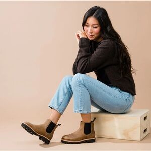 Nicole Go-To Lug Chelsea Boot 2.0 in Tobacco